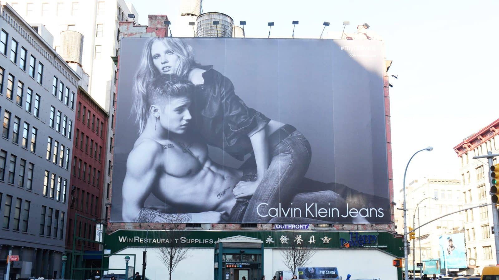 the houston street calvin klein billboard in new york