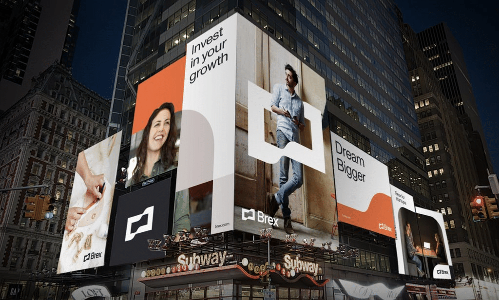 using ooh advertising to amplify b2b marketing strategies