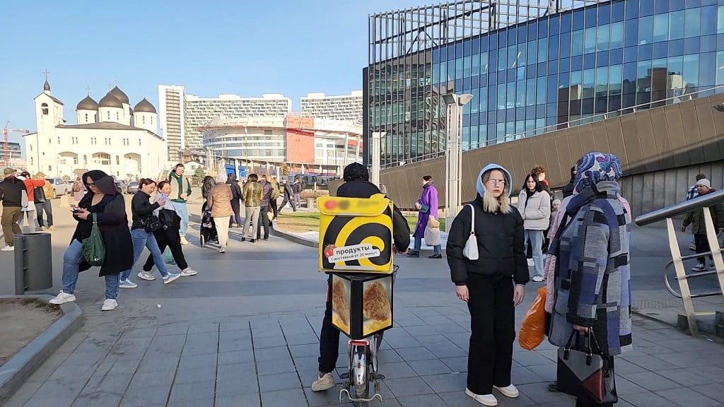 В Москве появился новый рекламный носитель – Walkscreen Bike 3 walkscreen