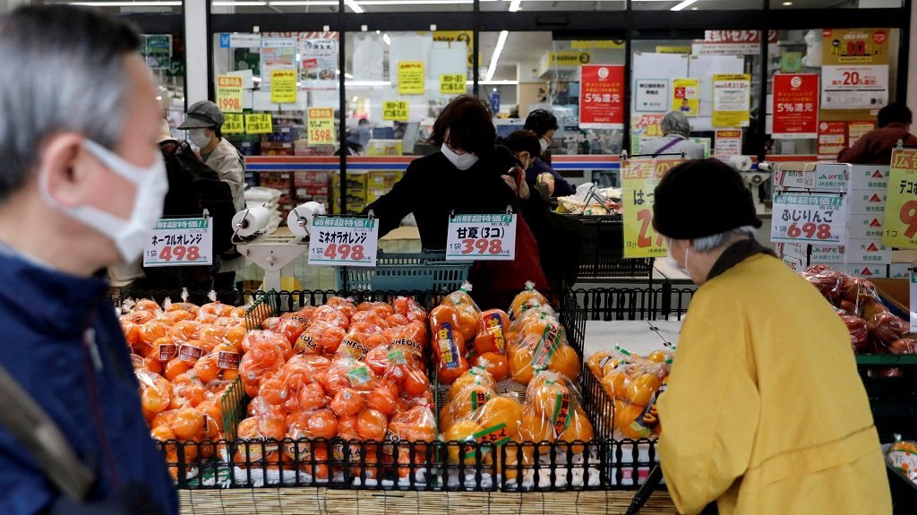 japan economy deflation