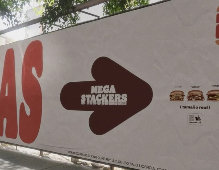 burger king put actual size product shots on latest billboards