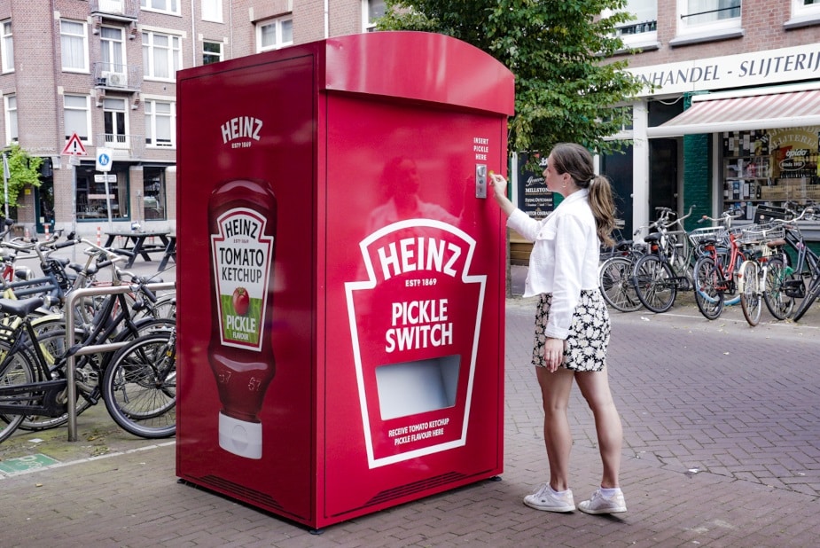 heinz launches human vending machine that trades unwanted pickles for bottles of pickle ketchup1