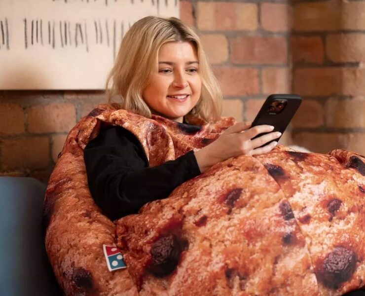 0 dominos creates cosy cookie wearable beanbag to help brits snuggle up at home 1