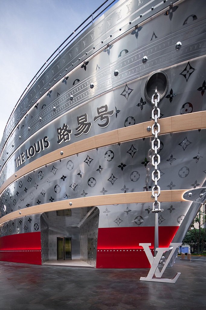 louis vuitton sail shanghai ship flagship exhibition oma shohei shigematsu designboom 05