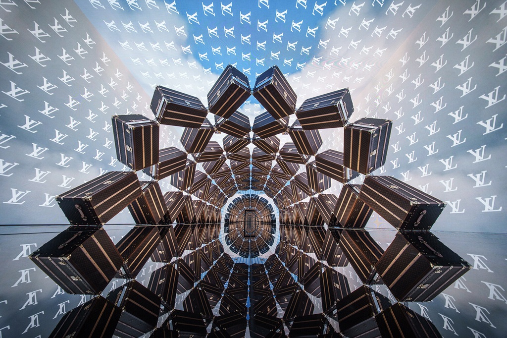 louis vuitton sail shanghai ship flagship exhibition oma shohei shigematsu designboom large02