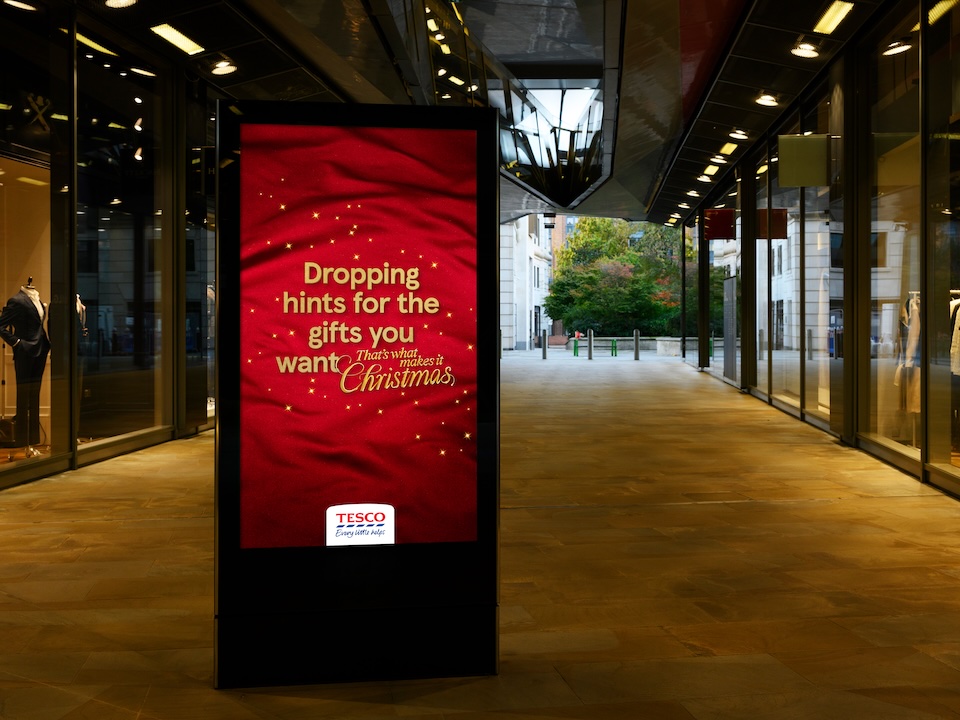 Tesco и Waitrose идут разными путями к рождественским праздникам 2 tesco ooh 2