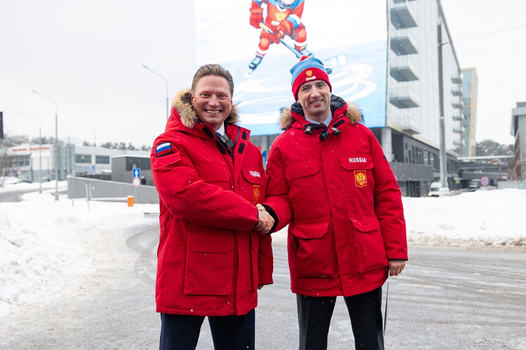 Ротенберг и Майор запустили детский хоккей 2 1ng 7467