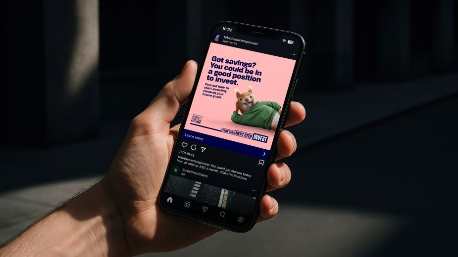 financial service firms enlist savvy squirrel to get brits investing2