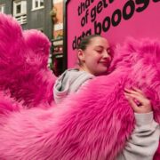 giffgaff unveils a huggable poster at kings cross