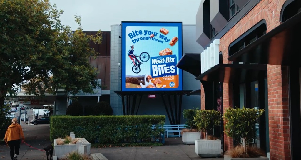 lumo launches motion enabled dooh ‘subtle across auckland cbd1