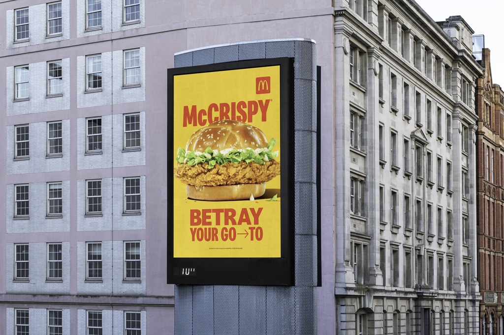 mccrispy. betray your go to1