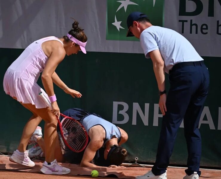 zeynep sonmez pulls out of roland garros doubles after tripping
