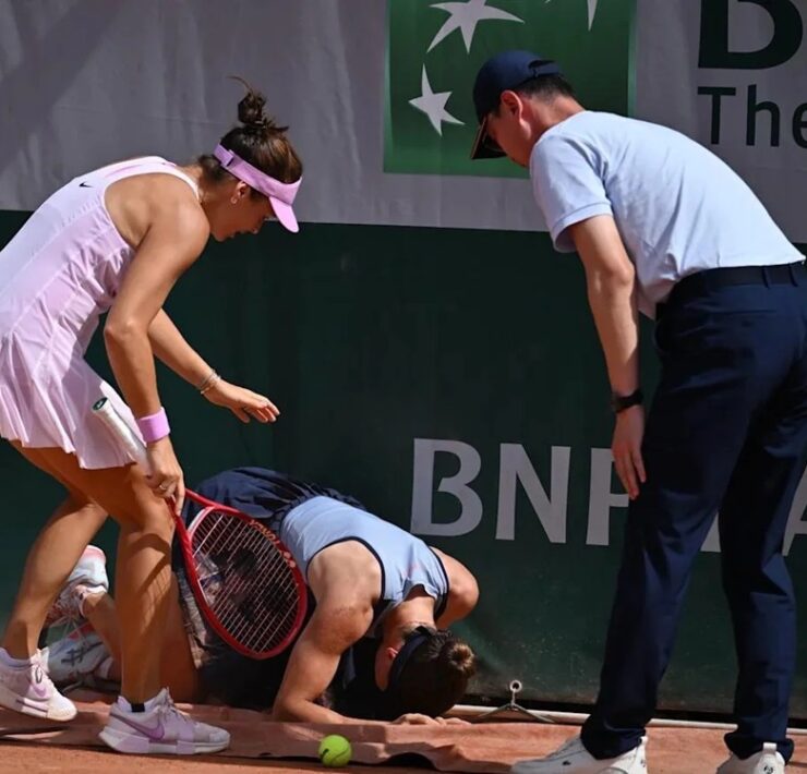 zeynep sonmez pulls out of roland garros doubles after tripping