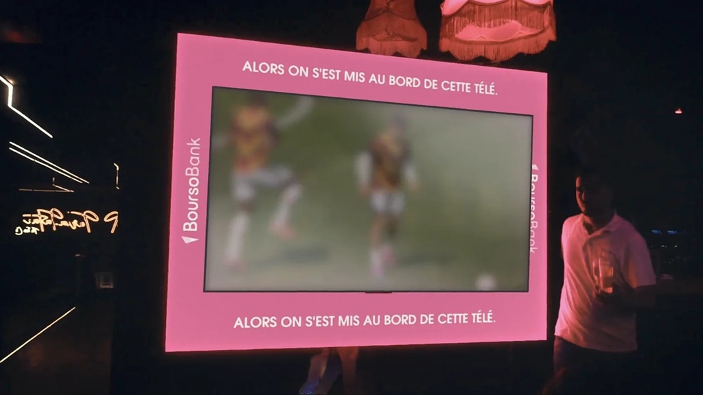boursobank turns bar televisions into pitch side style ad boards