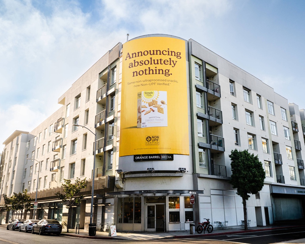 announcing absolutely nothing2